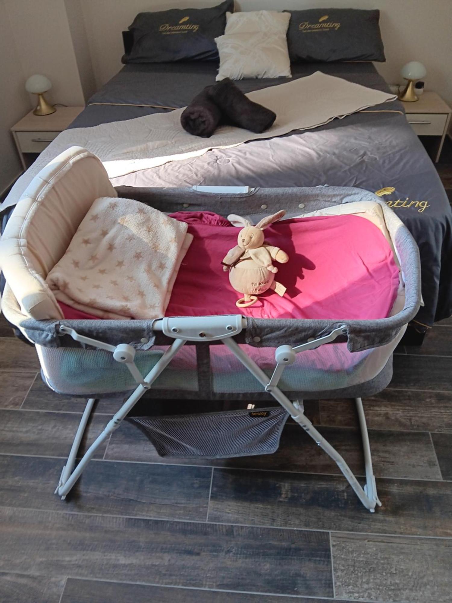 Chambre Privee Dans Une Maison Familiale Charmes  Ngoại thất bức ảnh